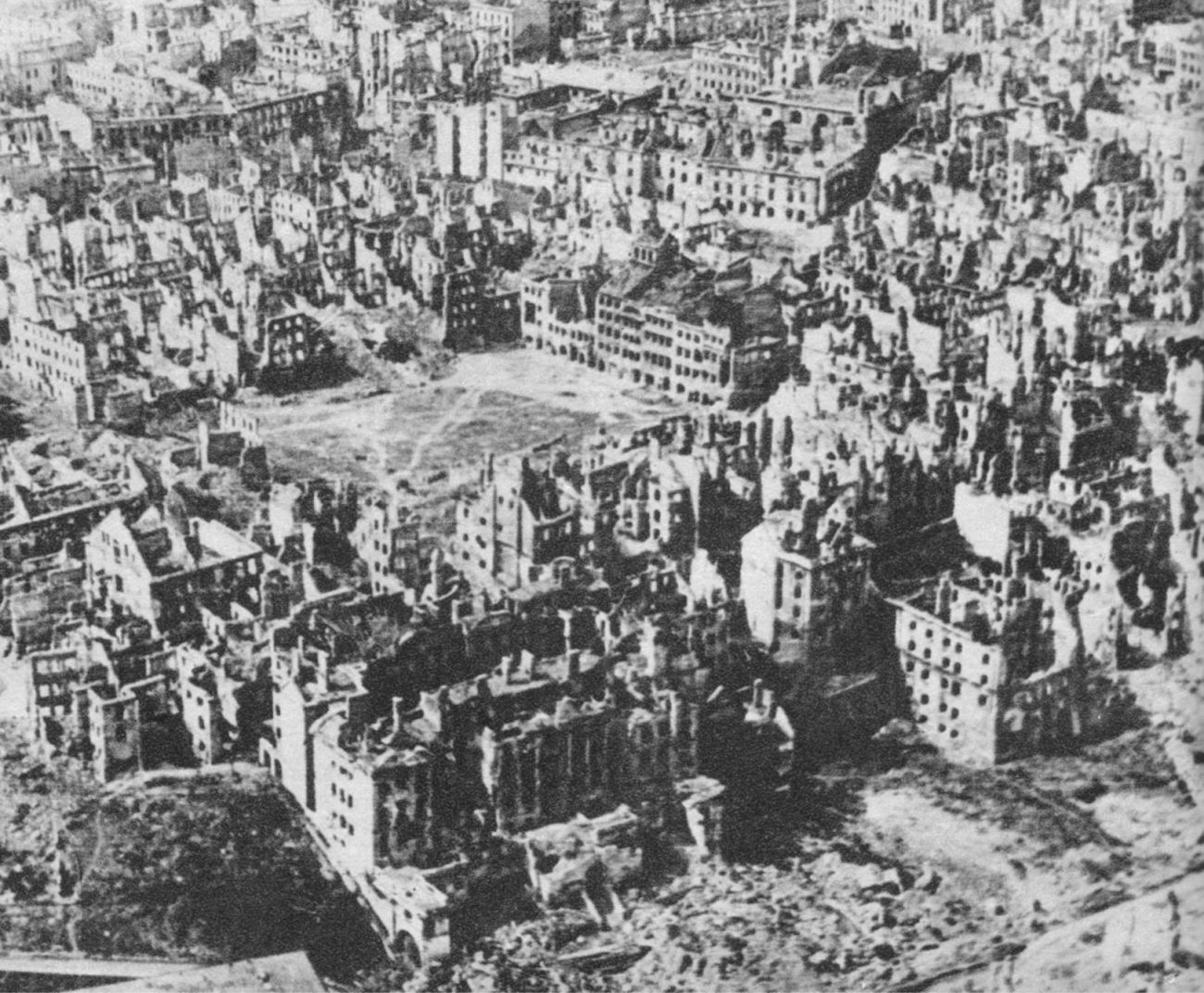 1945/1946 WW II Ends, Poland and Eastern Europe Fall Under Communist Domination
